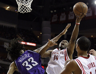 Fotogaléria k nočným stretnutiam NBA z 24. marca