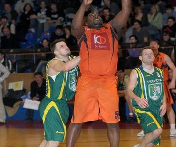 Američan Gosley v Prievidzi nepresvedčil, vracia sa domov