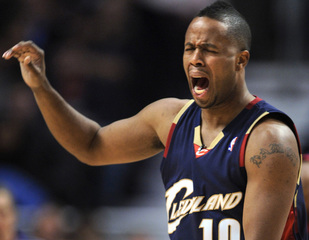 Fotogaléria k nočným stretnutiam NBA zo 6. marca