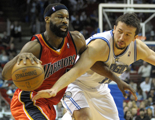 Fotogaléria k nočným duelom NBA z 8. marca