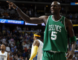 Garnett podľa očakávania najlepšie brániacim hráčom NBA