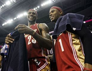 Cavaliers a Jazz ďalej, Hawks opäť prekvapili