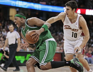 Fotogaléria k nočným stretnutiam NBA z 10. mája