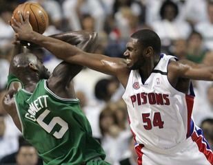 Fotogaléria k nočnému stretnutiu NBA z 24. mája