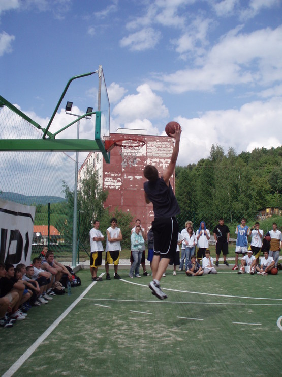 Handlovský streetball vo fotogalérii!