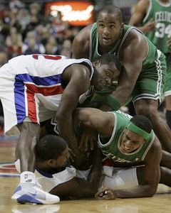 Celtics prekazili domácu premiéru Allena Iversona