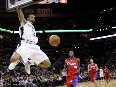 Fotogaléria k nočným duelom NBA z 8. januára