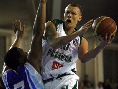 Pezinok napokon neangažoval Brita Levena