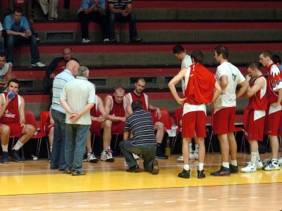 Extraliga mužov: Hráči Komárna zvíťazili v Poprade