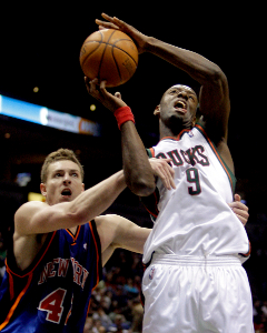 Fotogaléria k nočným stretnutiam NBA z 10. marca