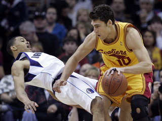 Cavaliers zvýšili náskok na čele súťaže