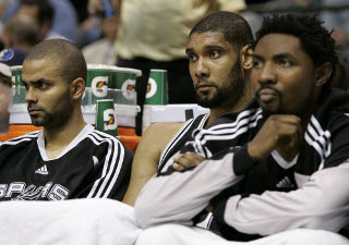 Fotogaléria k nočným stretnutiam NBA z 23. apríla