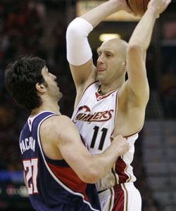 Fotogaléria k nočným stretnutiam NBA zo 7. mája