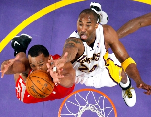 Fotogaléria k nočným stretnutiam NBA zo 17. mája