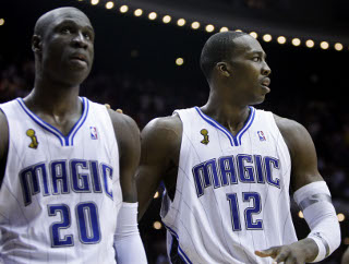 Fotogaléria k nočnému finálovému stretnutiu NBA z 11. júna