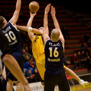 V Handlovej viacero zmien, najväčšou posilou Manojlovič