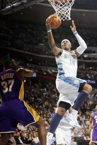 Denver pripravil Lakers druhú prehru v sezóne