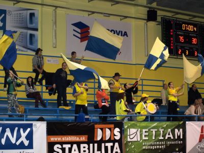 Fotogaléria zo zápasu Dobrí anjeli – Slovan