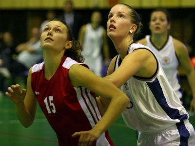 Do košického BSS Šimová a Maksimovičová