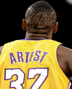 Artest sa v Chicagu posmeľoval polčasovým koňakom