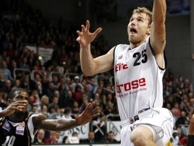 Bamberg zvíťazil nad Nymburkom, Gavel 14-bodový