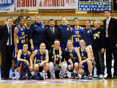 Fotogaléria z euroligového stretnutia Gorzóv – Dobrí anjeli