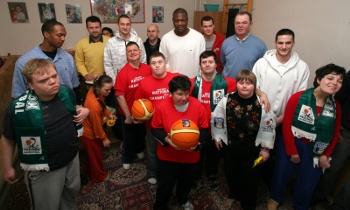 Pezinskí basketbalisti si našli čas na charitu