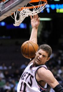 Bucks zastavili desaťzápasovú víťaznú sériu Suns
