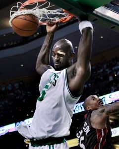 Garnett a Perkins netrénovali, v piatok nastúpia