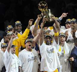 Lakers obhájili a získali 16. titul
