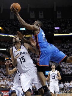 Proti Dallasu Oklahoma City, Chicago zdolalo Miami