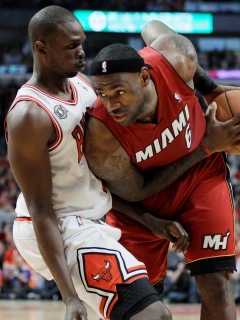 Miami po obrate v Chicagu do finále proti Dallasu