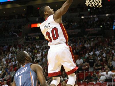 Bez prehry už nijaký tím, padlo Miami aj Oklahoma City