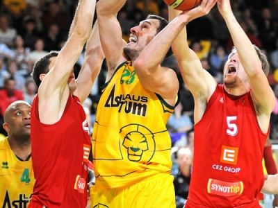 Česká liga so 14 tímami, Levice isté, o Interi čoskoro