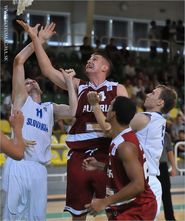 Slováci v nedeľu proti Švajčiarom už bez Gavela