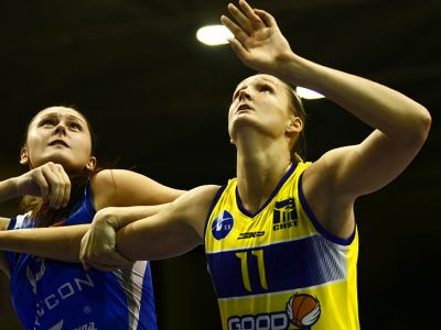 Videá zo zápasu extraligy žien Good Angels – Ostrava
