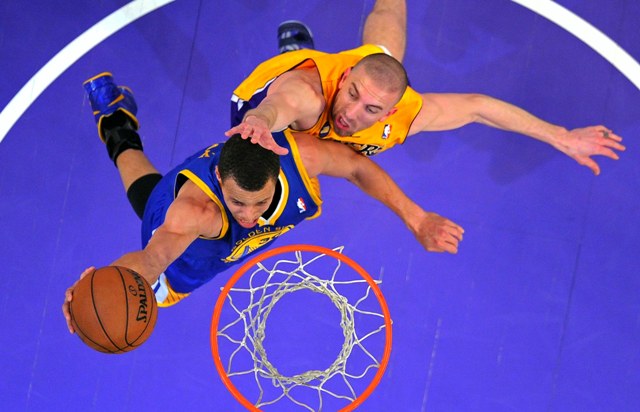 Zvládnu Lakers boj o postup do play-off aj bez Bryanta?