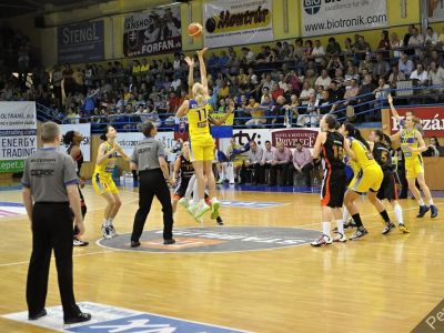Fotogaléria z rozhodujúceho zápasu Good Angels – Ružomberok