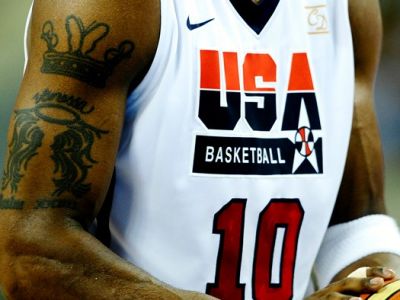 Američania s nízkou zostavou, LeBron a Melo aj pivotmi