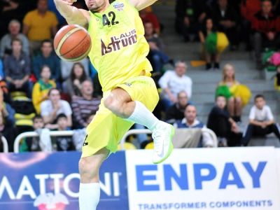 V Leviciach sa rozlúčili s reprezentantom Sýkorom