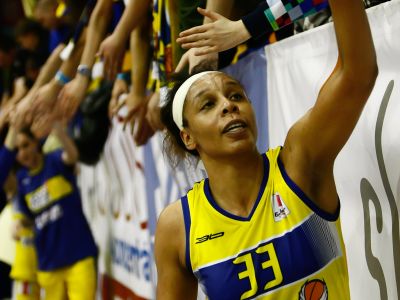 Hviezda 7. kola: Plenette Pierson