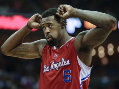 DeAndre Jordan nedohodil zo šestky ani na prednú obruč