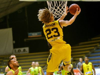 Hráčom 28. kola extraligy Justin Graham