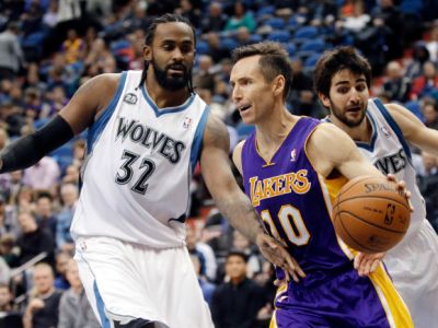 Najstarší muž NBA Nash ešte nekončí, chce sa vrátiť