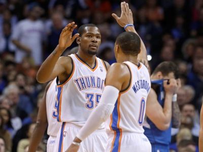 V Oklahome úradoval Westbrook, Thunder vyrovnali stav série