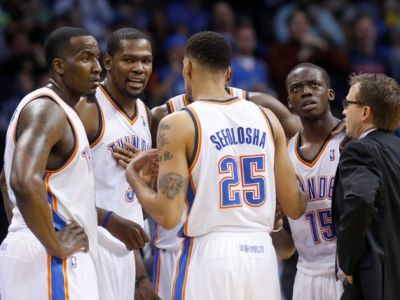 Wizards deklasovali Indianu, Thunder krok od postupu