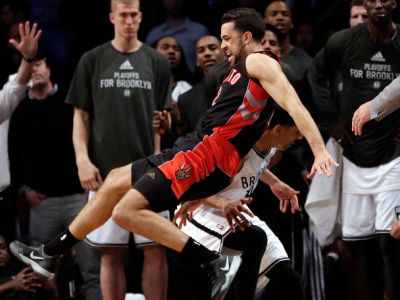 Toronto a San Antonio krok od postupu, Houston znížil na 2:3