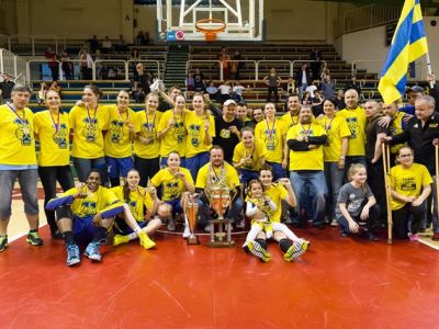 Good Angels v skupine majstrov
