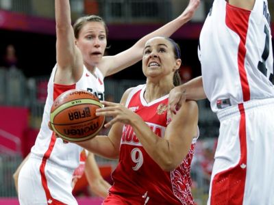 Američanka či Ruska? Hammonová môže byť prvá žena s titulom v NBA