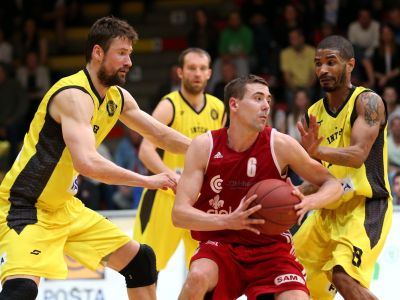 Banská Bystrica, Handlová, Komárno aj Nitra s posilami